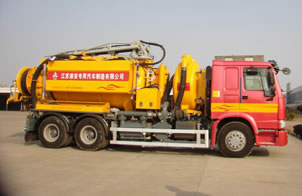 Combination Vacuum Jetter Truck
